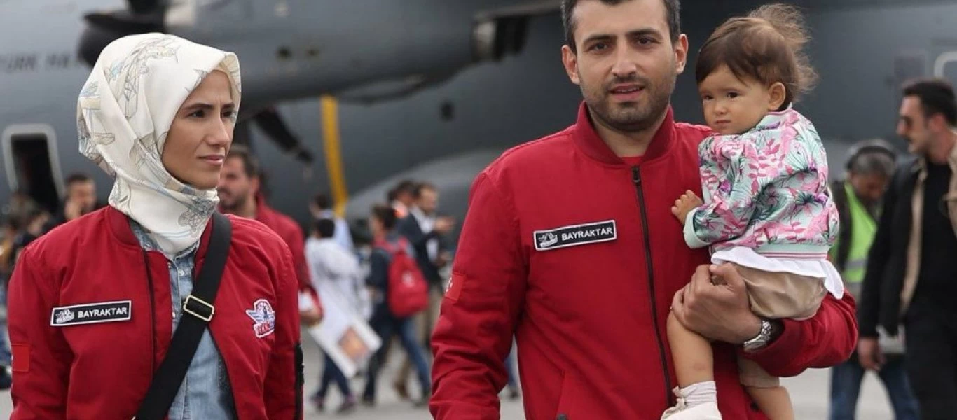 Ο γαμπρός του Ερντογάν «τρίβει τα χέρια του» με την αποπομπή από τα F-35: «Καλύτερα για να αναπτύξουμε UCAV»